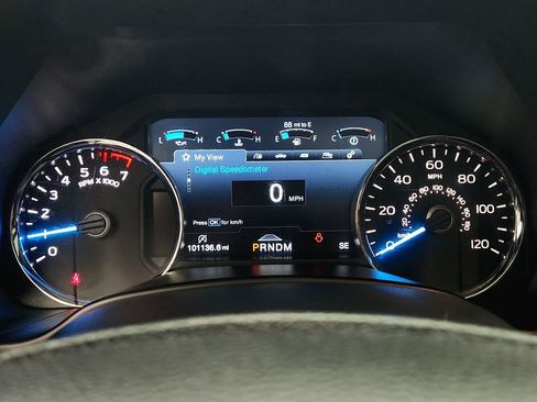 Used 2019 Ford F150 Lariat w/ Equipment Group 502A Luxury image 14