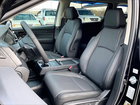 New 2026 Honda Odyssey EX-L image 9