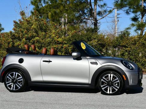 Used 2023 MINI Cooper S image 50
