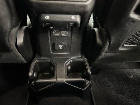 Used 2020 Jeep Gladiator Rubicon w/ Uconnect 4C Nav & Sound Group AWD/4WD image 26