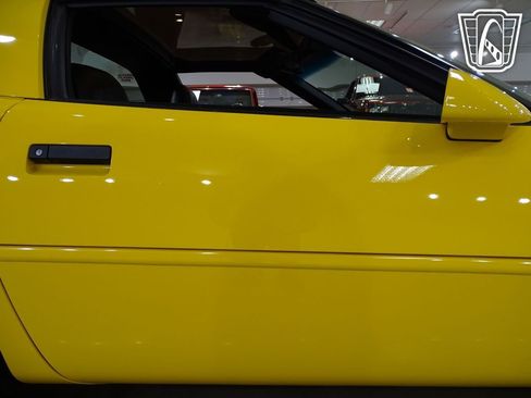 Used 1996 Chevrolet Corvette Coupe image 35