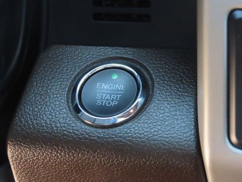 Used 2019 Ford F350 King Ranch w/ King Ranch Ultimate Package AWD/4WD image 30