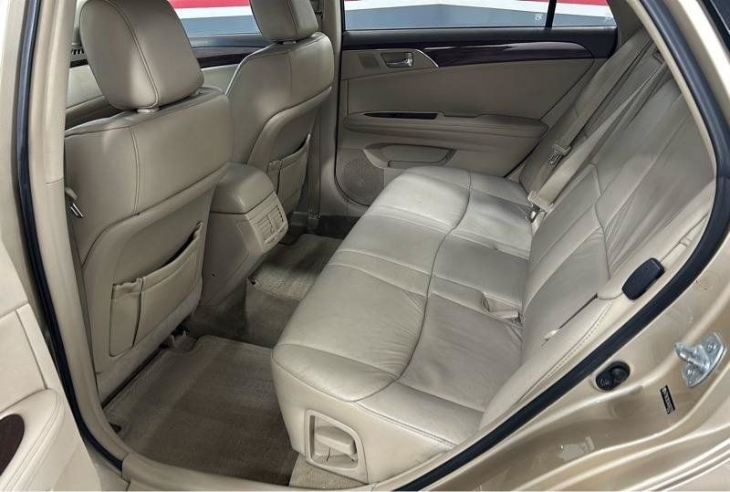 Used 2010 Toyota Avalon XL FWD image 10