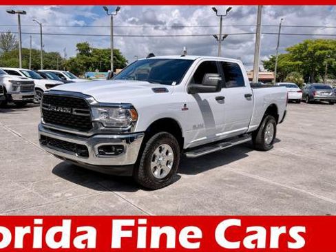 Used 2024 RAM 2500 Big Horn w/ Off Road Package AWD/4WD image 1
