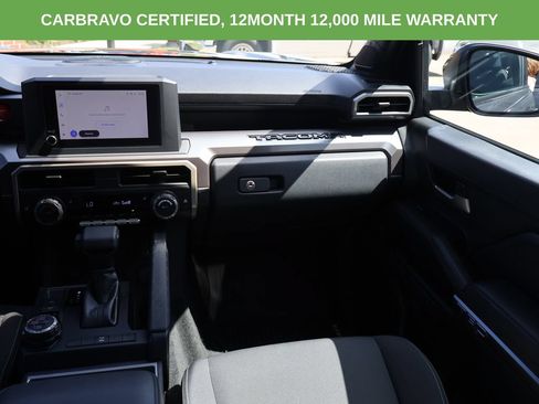 Used 2025 Toyota Tacoma TRD Off-Road w/ TRD Off Road Upgrade Package AWD/4WD image 12