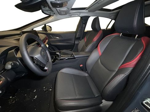 New 2026 Toyota Prius Plug-In Hybrid image 9