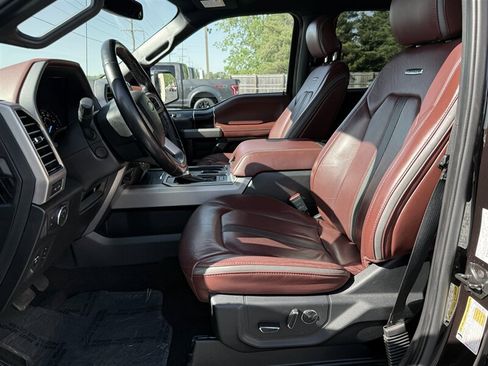 Used 2020 Ford F150 Platinum w/ Equipment Group 701A Luxury AWD/4WD image 10