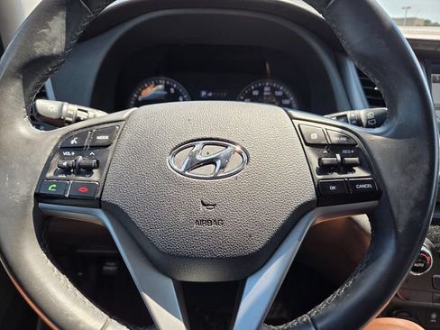 Used 2018 Hyundai Tucson SEL Plus AWD/4WD image 14