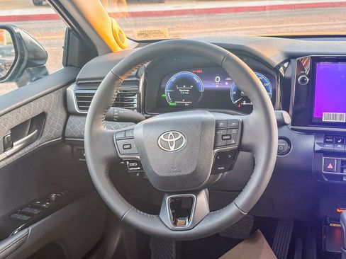 New 2026 Toyota Camry XLE FWD image 18