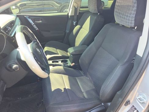 Used 2017 Toyota Corolla iM w/ All-Weather Mat Package FWD image 5