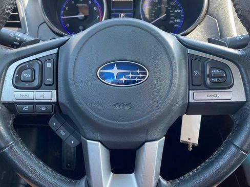 Used 2017 Subaru Legacy 2.5i Premium AWD/4WD image 21