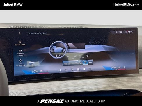 Used 2025 BMW i4 eDrive40 RWD image 11