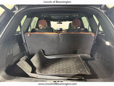 Used 2023 Lincoln Aviator Reserve w/ Equipment Group 201A AWD/4WD image 24