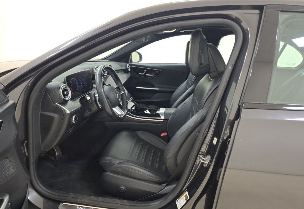 Used 2023 Mercedes-Benz C 300 Sedan image 4