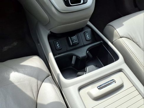 Used 2012 Honda CR-V EX-L image 18