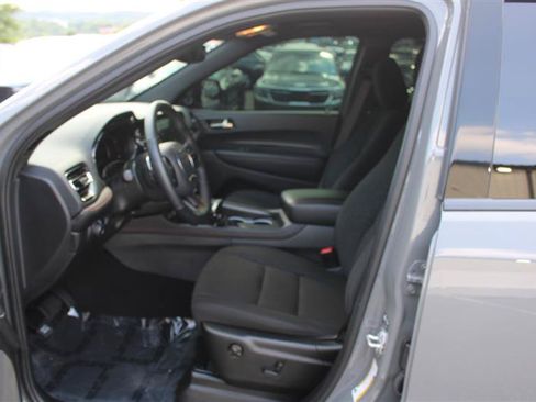 Used 2025 Dodge Durango GT AWD/4WD image 9
