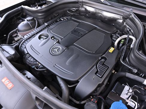 Used 2014 Mercedes-Benz GLK 350 2WD image 28