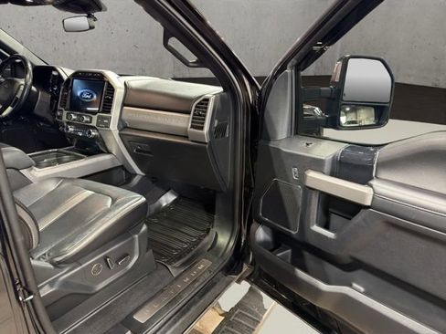 Used 2020 Ford F250 Platinum w/ Tremor Off-Road Package AWD/4WD image 19