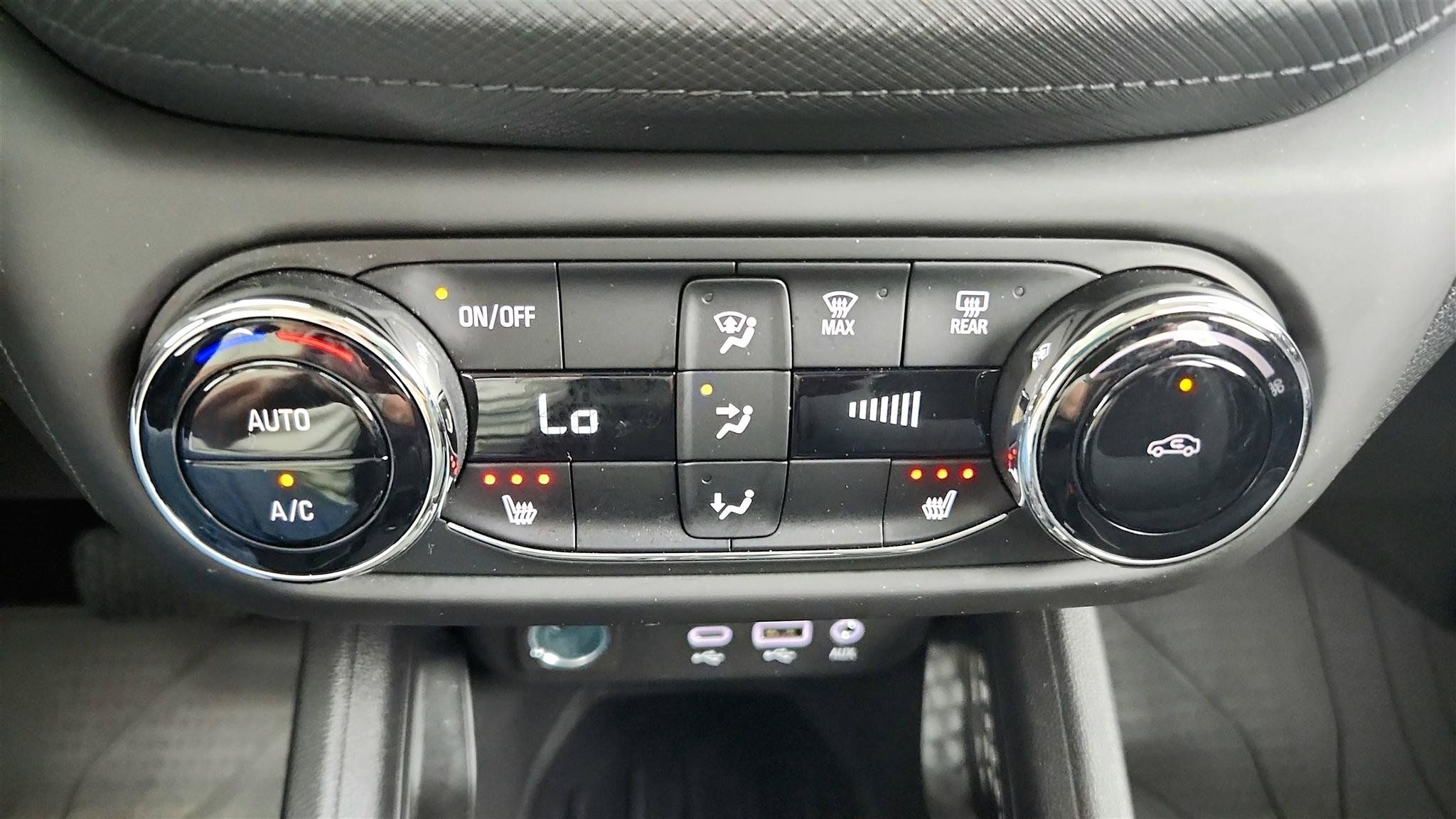 Used 2023 Chevrolet TrailBlazer LT w/ Convenience Package FWD image 22