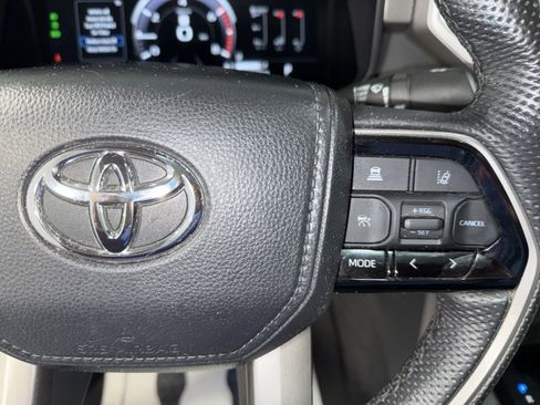Used 2024 Toyota Tundra Limited w/ Power Package AWD/4WD image 32