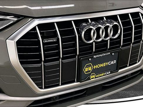 Used 2025 Audi Q3 2.0T Premium AWD/4WD image 32