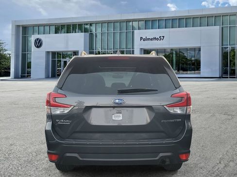 Used 2021 Subaru Forester Premium image 5