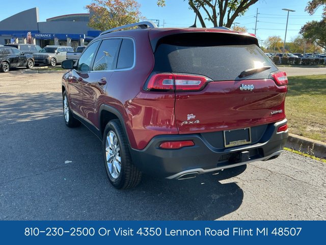 Used 2016 Jeep Cherokee Limited w/ Luxury Group AWD/4WD image 9