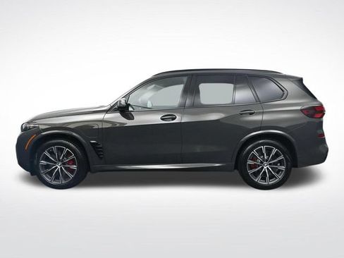 New 2026 BMW X5 xDrive50e w/ Executive Package AWD/4WD image 8