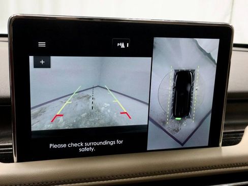 Used 2023 Lincoln Aviator Reserve w/ Class IV Trailer Tow Package image 2