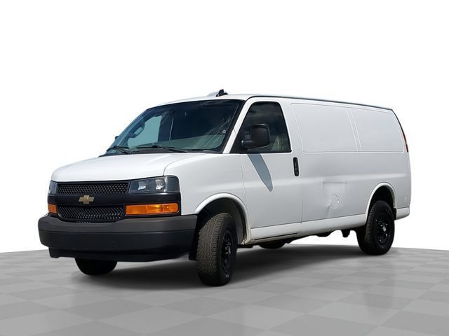 Used 2018 Chevrolet Express 2500 RWD image 1