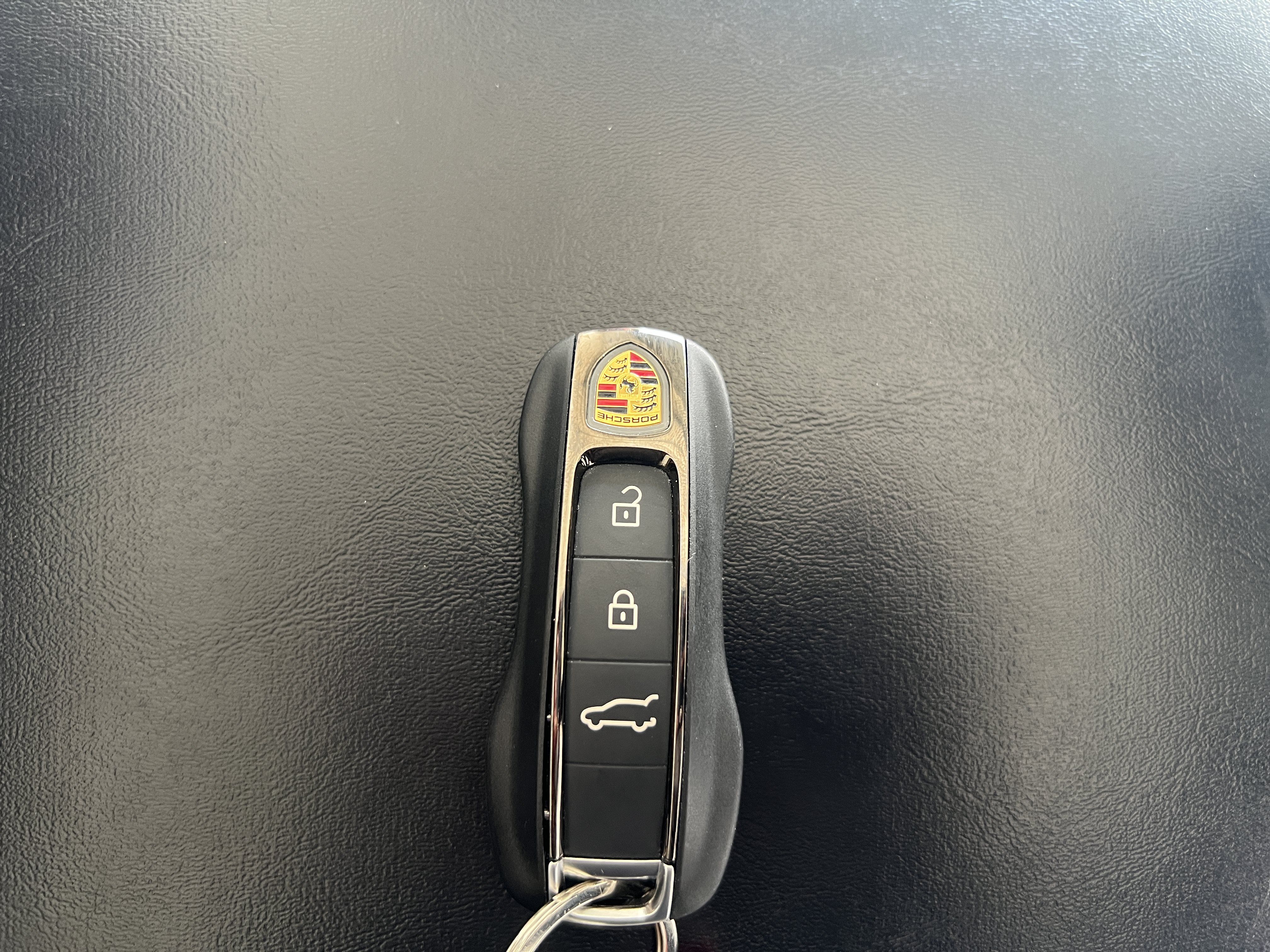 Certified 2024 Porsche Cayenne S AWD/4WD image 25