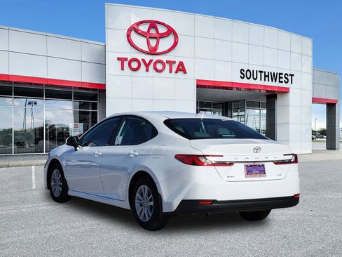 New 2026 Toyota Camry LE image 4