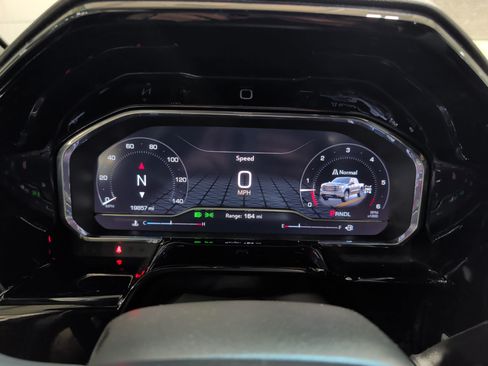 Used 2025 GMC Sierra 1500 Elevation AWD/4WD image 8