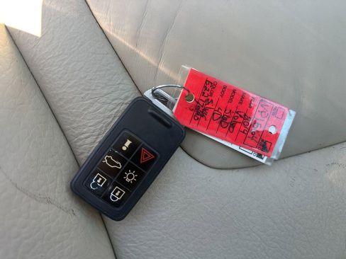 Used 2014 Volvo S60 T5 image 29