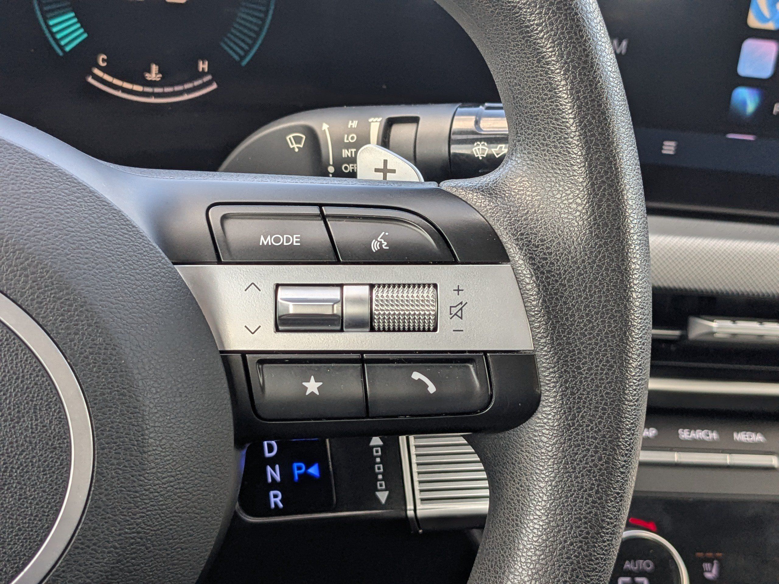 Certified 2025 Hyundai Sonata SEL FWD image 27