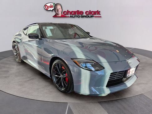 New 2026 Nissan Z Performance w/ Floor Mat Package RWD image 7
