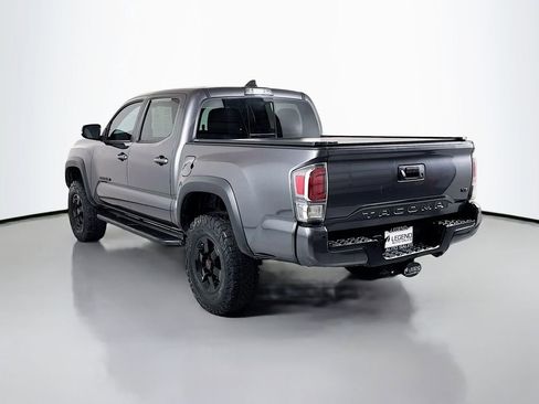Used 2021 Toyota Tacoma TRD Off-Road w/ TRD Premium Off Road Package AWD/4WD image 8