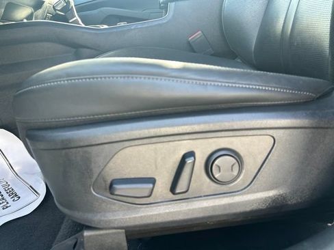 Used 2024 Kia Sorento S FWD image 23