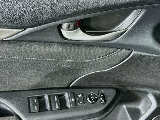 Used 2018 Honda Civic EX image 21