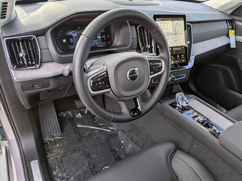 New 2026 Volvo XC90 B6 Ultra w/ Protection Package AWD/4WD image 3