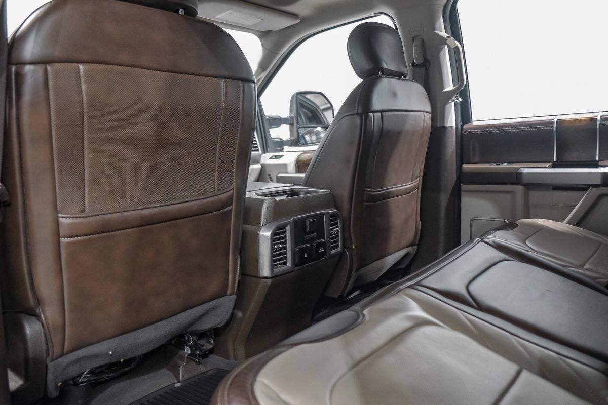 Used 2019 Ford F350 Limited w/ FX4 Off-Road Package AWD/4WD image 38