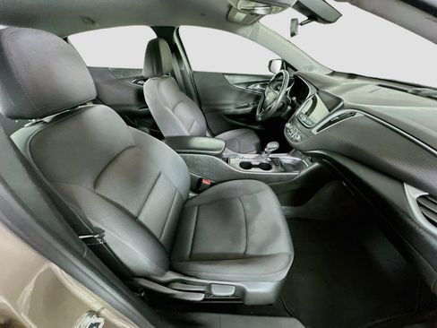 Used 2022 Chevrolet Malibu RS FWD image 29