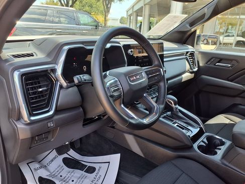 Used 2026 GMC Canyon Elevation w/ Convenience Package RWD image 24