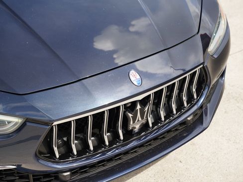 Used 2021 Maserati Ghibli S GranLusso RWD image 6