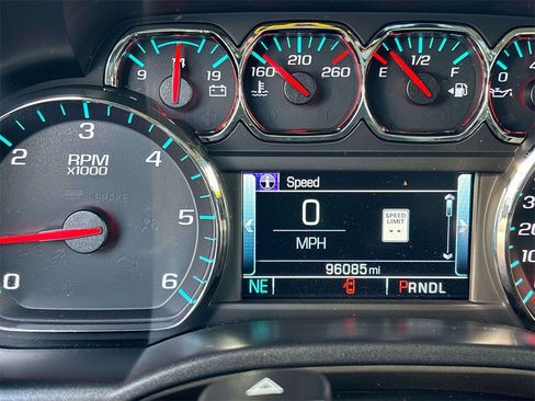 Used 2017 GMC Sierra 1500 SLE w/ SLE Value Package image 18