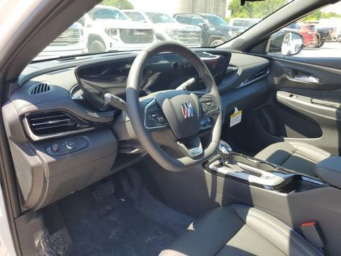 New 2026 Buick Envista Sport Touring w/ Convenience I Package FWD image 19
