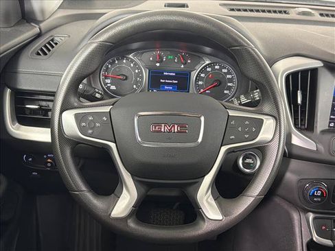 Used 2022 GMC Terrain SLE w/ Driver Convenience Package FWD image 23