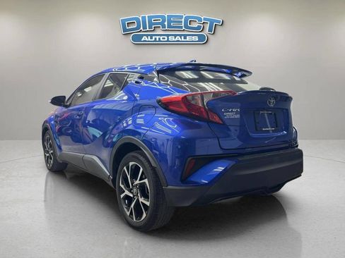 Used 2019 Toyota C-HR XLE image 4