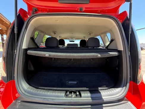 Used 2015 Kia Soul + w/ Audio Package FWD image 16