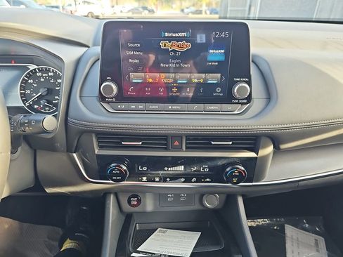 New 2026 Nissan Rogue SV FWD image 25